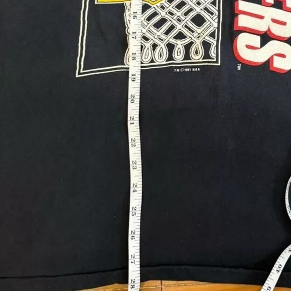 PORTLAND TRAIL BLAZERS VINTAGE TEE SHIRT - Picture 2 of 4